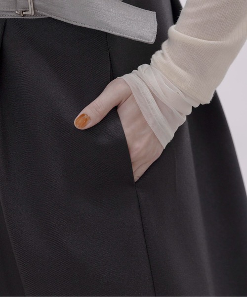 Eimee Law（エイミーロウ）の「4TEXダブルベルトジャンスカ（ジャンパースカート・レディース・ブラック/チャコールグレー・FREE）」の17枚目の写真