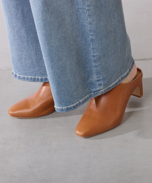 COLLAGE GALLARDAGALANTE(コラージュガリャルダガランテ)の「Mollini/レザーミュールスリッポン(ブーツ・レディース・キャメル・37)」の14枚目の写真