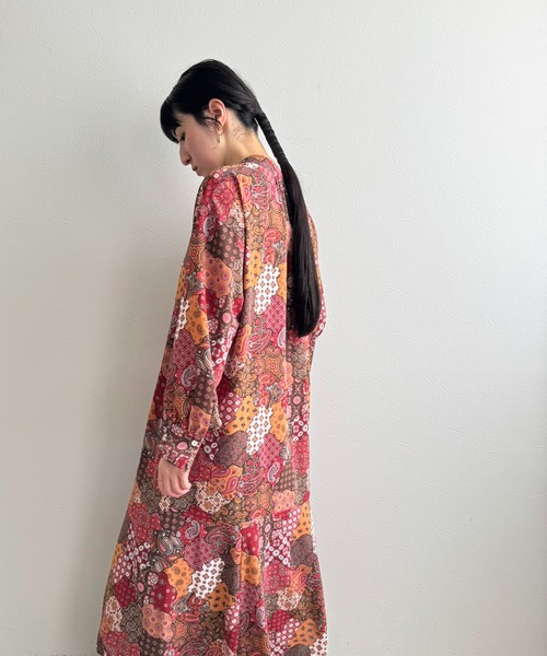 LHELBIE（レルビエ）の「ミックスプリントワンピース（ワンピース・レディース・グリーン/レッド・M）」の9枚目の写真