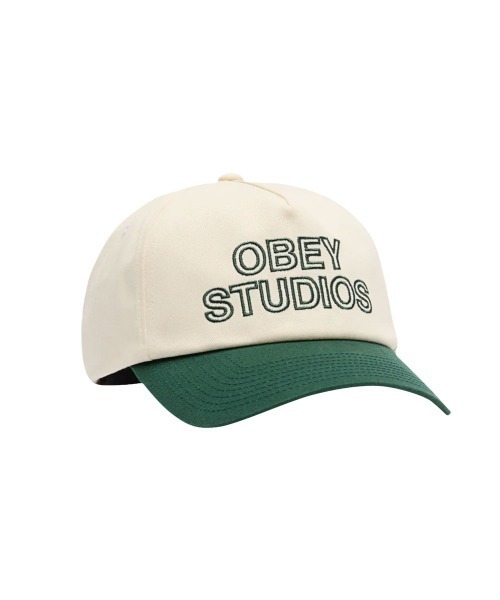OBEY（オベイ）の「OBEY  STUDIOS 5 PANEL STRAPBACK / オベイ（キャップ・メンズ・ホワイト/ブラック・O/S）」の2枚目の写真