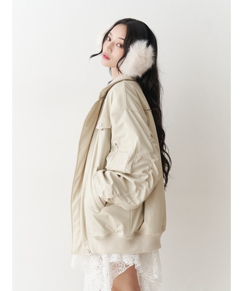 jouetie(ジュエティ)の「フェイクレザーライダースMA-1ジャケット(MA-1・レディース・ブラック/アイボリー・MEDIUM)」の12枚目の写真