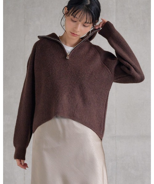 attiree(アティレー)の「ハーフジップニット(ニット/セーター・レディース・ベージュ/ブラウン/アイボリー/チャコールグレー/グレー・FREE)」の21枚目の写真