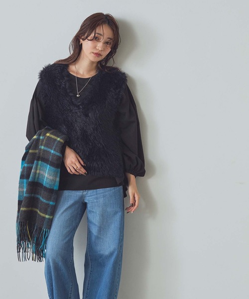 Gready Brilliant(グレディブリリアン)の「VネックシャギーベストSET(ニット/セーター・レディース・ブラック×ブラック/グレー×ホワイト・FREE)」の20枚目の写真