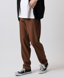 FUNALIVE（ファンアライブ）の「イージースラックス（スラックス）」