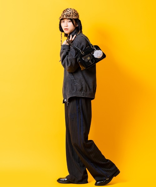 an meets zakka(アンミツザッカ)の「an meets zakka ベルベットロングハンドルミニボストンバッグ(ボストンバッグ・レディース・ボルドー/ブラウン/ブラック・ONESIZE)」の13枚目の写真