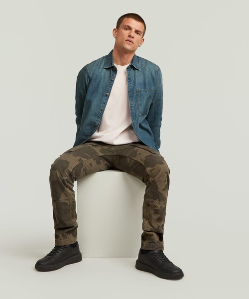 G-STAR(ジースター)の「ROVIC ZIP 3D REGULAR TAPERED PANTS/ヴィンテージライクウォッシュド加工立体裁断レギュラーテーパードカモ柄カーゴパンツ(カーゴパンツ・メンズ・カモフラージュ・30/30/29/30/36/30/33/30/34/30/31/30/32/30/31/32/32/32/33/32/34/32/30/32/36/32/28/32/29/32)」の3枚目の写真