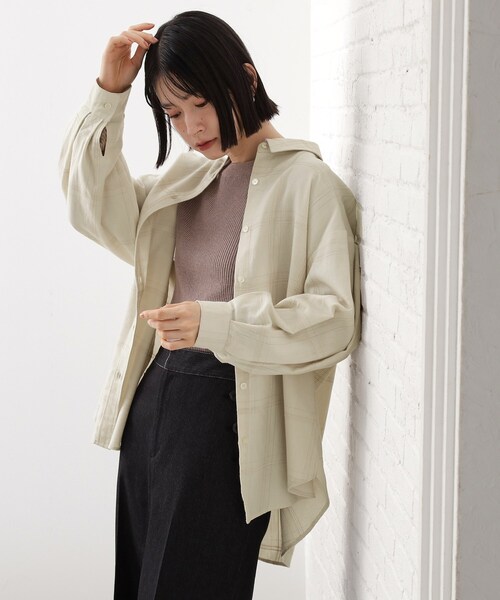 THE SHOP TK (ザ ショップ ティーケー )の「インしてる風にも着られるチェックシャツ(シャツ/ブラウス・レディース・ブラック系その他2/アイボリー系1・12/13)」の8枚目の写真