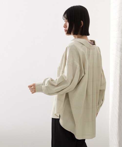 THE SHOP TK (ザ ショップ ティーケー )の「インしてる風にも着られるチェックシャツ(シャツ/ブラウス・レディース・ブラック系その他2/アイボリー系1・12/13)」の9枚目の写真