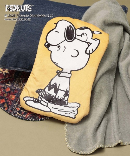 GLOBAL WORK(グローバルワーク)の「PEANUTS/クッションブランケット/593176(クッション/クッションカバー・レディース・ブルー/マスタード・FREE)」の5枚目の写真