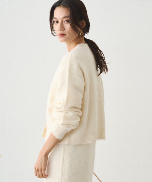 LOUNGEDRESS（ラウンジドレス）の「シャギーショートニットカーディガン（カーディガン/ボレロ・レディース・グレー/オフホワイト/ブラウン・FREE）」の19枚目の写真