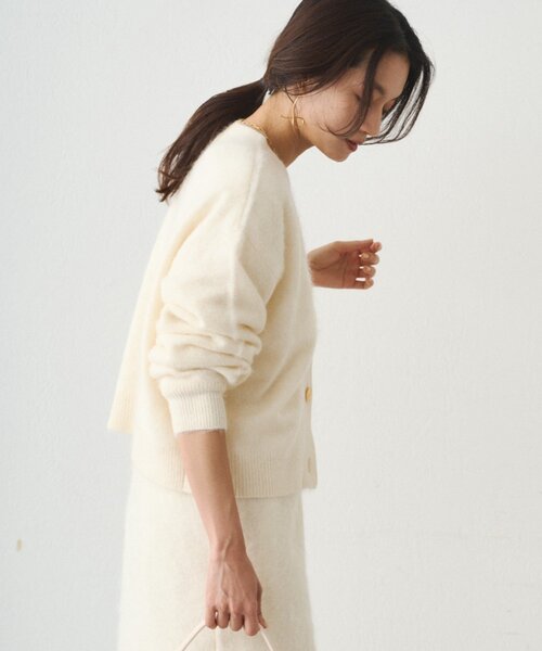 LOUNGEDRESS（ラウンジドレス）の「シャギーショートニットカーディガン（カーディガン/ボレロ・レディース・グレー/オフホワイト/ブラウン・FREE）」の21枚目の写真