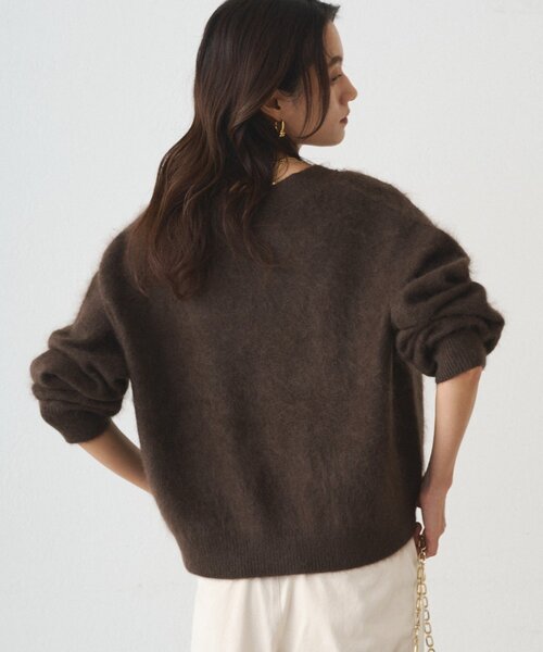 LOUNGEDRESS（ラウンジドレス）の「シャギーショートニットカーディガン（カーディガン/ボレロ・レディース・グレー/オフホワイト/ブラウン・FREE）」の4枚目の写真