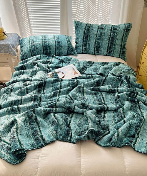 北欧風ふわもこブランケット（ブランケット）｜aimoha（アイモハ）の