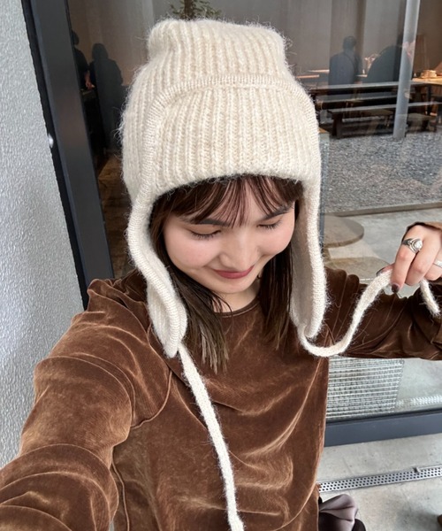 CIAOPANIC TYPY（チャオパニックティピー）の「耳付きあったかニット帽（ニットキャップ/ビーニー・レディース・グレー/オフホワイト/ブラック/ブラウン・ONE SIZE）」の8枚目の写真