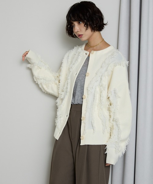 SOTT(ソット)の「Fringe 2way Cardigan / フリンジ2WAYカーディガン(カーディガン/ボレロ・レディース・アイボリー/ブラック・FREE)」の2枚目の写真