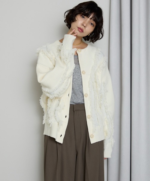 SOTT(ソット)の「Fringe 2way Cardigan / フリンジ2WAYカーディガン(カーディガン/ボレロ・レディース・アイボリー/ブラック・FREE)」の7枚目の写真