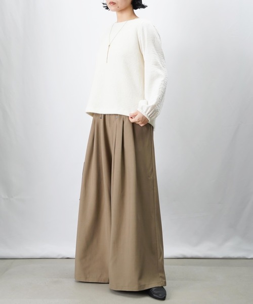 LUCA/LADY LUCK LUCA(ルカ/レディラックルカ)の「LC/LLL バックテープ付ニットソー(Tシャツ/カットソー・レディース・オフホワイト/チャコールグレー・FREE)」の11枚目の写真