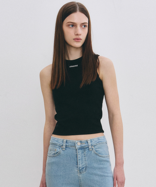 NICK&NICOLE(ニックアンドニコール)の「MINIMAL CROP SLEEVELESS TOP_BLACK(Tシャツ/カットソー・レディース・その他・FREE)」の2枚目の写真