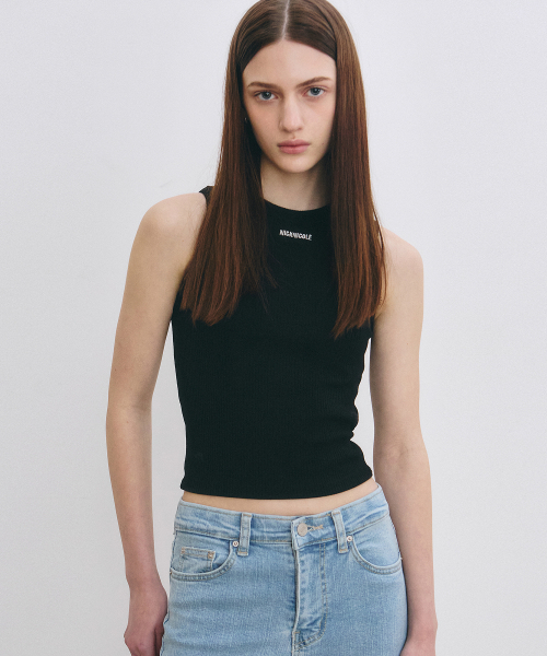 NICK&NICOLE(ニックアンドニコール)の「MINIMAL CROP SLEEVELESS TOP_BLACK(Tシャツ/カットソー・レディース・その他・FREE)」の3枚目の写真