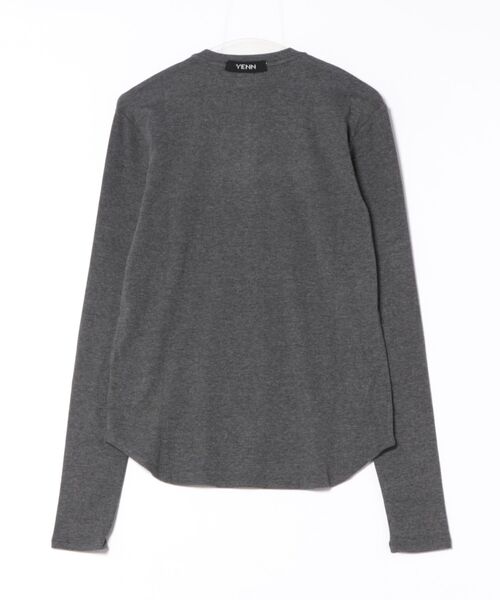 YENN(イエン)の「【 YENN / イエン 】HENRY NECK LONG TEE / ヘンリーネックロングスリーブTシャツ(Tシャツ/カットソー・レディース・チャコール/ベージュ・FREE)」の15枚目の写真