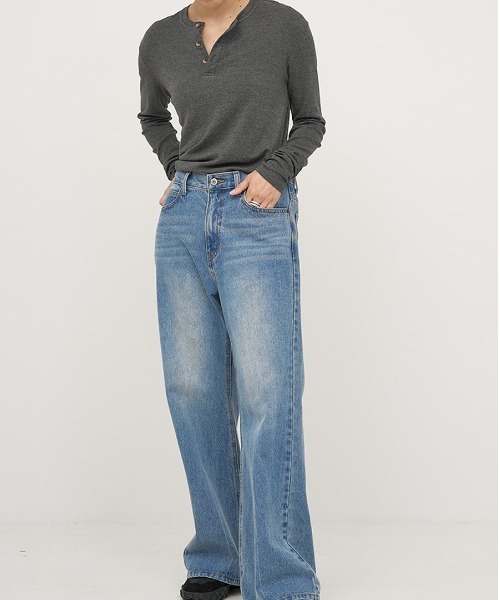 YENN(イエン)の「【 YENN / イエン 】HENRY NECK LONG TEE / ヘンリーネックロングスリーブTシャツ(Tシャツ/カットソー・レディース・チャコール/ベージュ・FREE)」の8枚目の写真