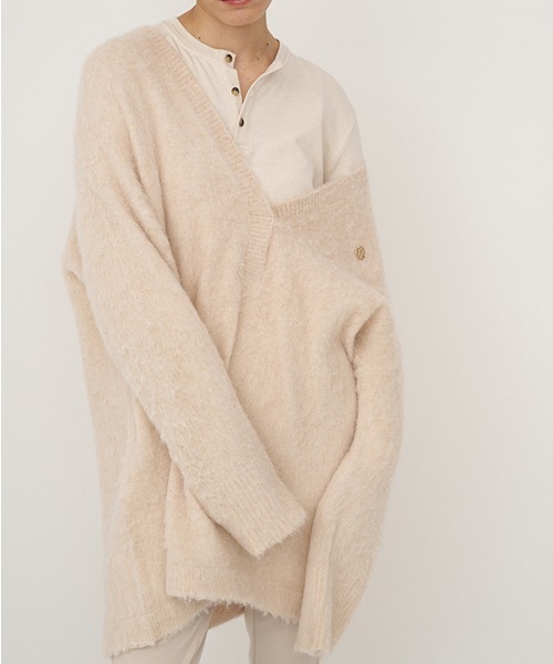 YENN(イエン)の「【 YENN / イエン 】HENRY NECK LONG TEE / ヘンリーネックロングスリーブTシャツ(Tシャツ/カットソー・レディース・チャコール/ベージュ・FREE)」の9枚目の写真