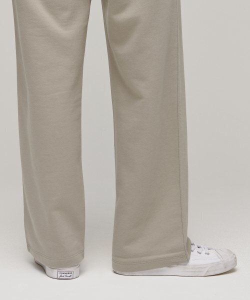 MUSINSA STANDARD WOMAN（ムシンサスタンダードウーマン）の「ウィメンズリラックスドラウンジスウェットパンツ[グレイッシュベージュ]（スウェットパンツ・レディース・その他・SMALL/MEDIUM/LARGE/X-SMALL）」の7枚目の写真