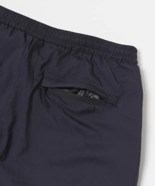 ES.1(エスアイ)の「ES.1 Light Down Pants(その他パンツ・メンズ・ブラック/ネイビー・LARGE/MEDIUM)」の10枚目の写真