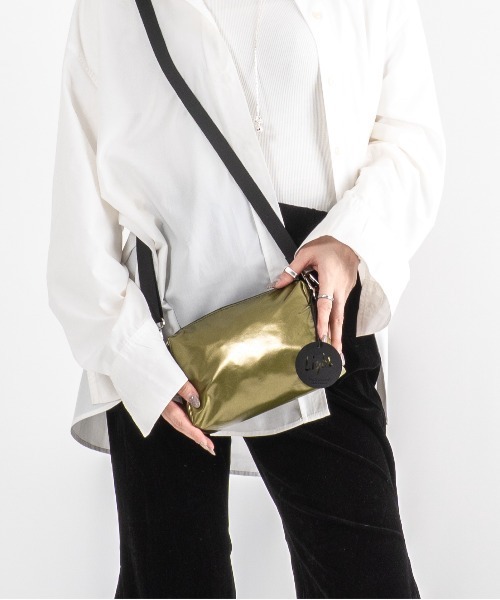 Jack Gomme(ジャックゴム)の「【JACK GOMME】ショルダーバッグ ショルダーポーチ ミニポーチ MINI Sac besace(ショルダーバッグ・レディース・モカ/シルバー/アイボリー/ブラック/ライトブルー/オリーブ/ワインレッド/インディゴブルー・FREE)」の4枚目の写真