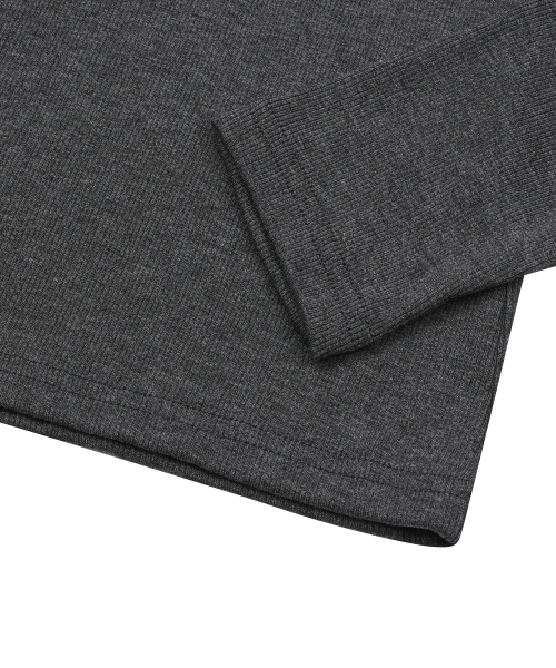 MUCENT(ムセント)の「フォンテサスリムフィットVネックリブTシャツ(5カラー)(Tシャツ/カットソー・レディース・ブラック/チャコールグレー/ホワイト/グレー/Beige・FREE)」の9枚目の写真