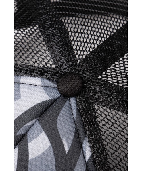 SUPPLIER（サプライヤー）の「メッシュキャップ｜Tribal Camo Cross Leather Patch Mesh Cap｜SUPPLIER（キャップ・メンズ・ベージュ/ブラック・FREE）」の4枚目の写真