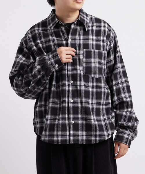 WHO'S WHO gallery(フーズフーギャラリー)の「【WEB限定】KOOKY'Nネルチェックシャツ(シャツ/ブラウス・メンズ・ブラック/ネイビー・MEDIUM/LARGE)」の7枚目の写真