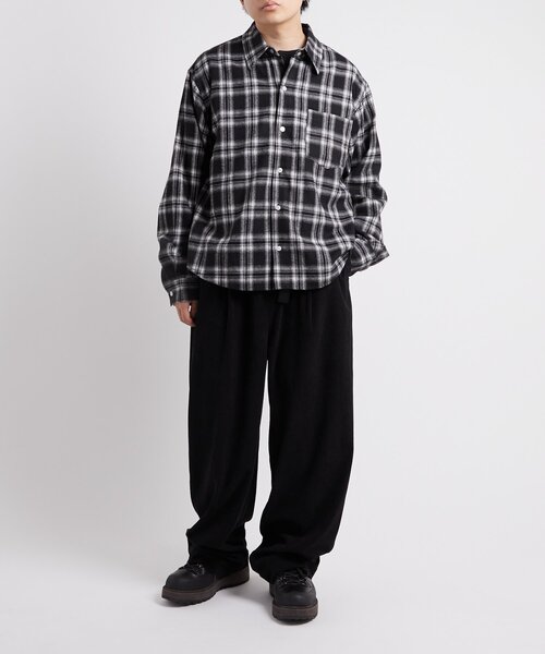 WHO'S WHO gallery(フーズフーギャラリー)の「【WEB限定】KOOKY'Nネルチェックシャツ(シャツ/ブラウス・メンズ・ブラック/ネイビー・MEDIUM/LARGE)」の9枚目の写真