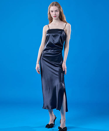夏のシャーリングマキシスリムシルクナシワンピース[BLACK]レイヤードワンピースver。