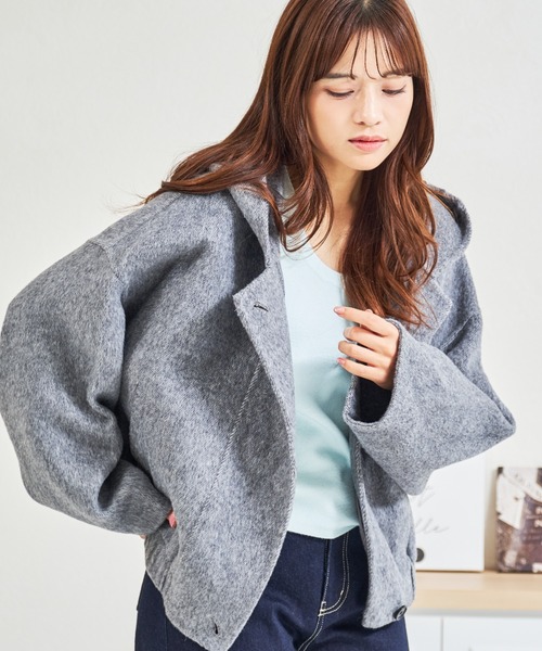 MISCH MASCH(ミッシュマッシュ)の「ZOZO限定 フードボリュームショートコート(その他アウター・レディース・アイボリー/グレー・フリ-)」の14枚目の写真