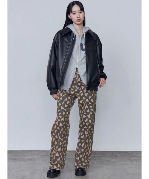 EMODA（エモダ）の「ミッドワイドジャストウエストジーンズ（デニムパンツ・レディース・ブルー/インディゴブルー/ベージュ・MEDIUM/SMALL）」の17枚目の写真