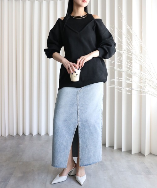 YENNA（イェンナ）の「レイヤード風Vネックプルオーバートップス（ニット/セーター・レディース・アイボリー/ブラック/グレイッシュベージュ/ブラウン・FREE）」の18枚目の写真