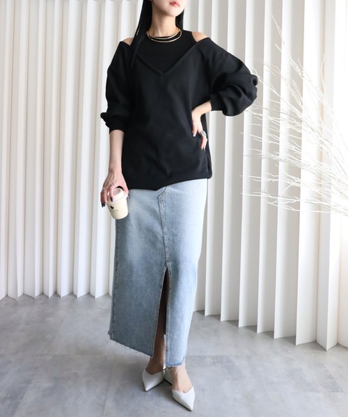 YENNA（イェンナ）の「レイヤード風Vネックプルオーバートップス（ニット/セーター・レディース・アイボリー/ブラック/グレイッシュベージュ/ブラウン・FREE）」の19枚目の写真