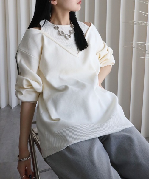 YENNA（イェンナ）の「レイヤード風Vネックプルオーバートップス（ニット/セーター・レディース・アイボリー/ブラック/グレイッシュベージュ/ブラウン・FREE）」の5枚目の写真