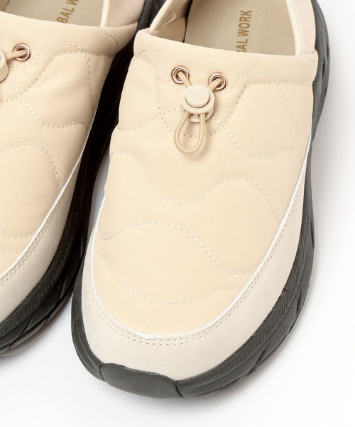 GLOBAL WORK（グローバルワーク）の「エアかる晴雨兼用モックシューズ/607443（その他シューズ・レディース・カーキ/ブラック/ベージュ・LARGE/MEDIUM）」の22枚目の写真