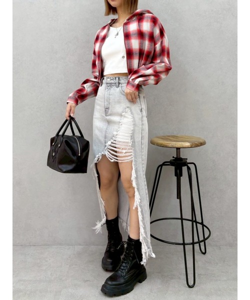 EVRIS（エヴリス）の「ダメージスリットロングデニムスカート【セットアップ着用可能】（デニムスカート・レディース・グレー/インディゴブルー/ブルー・MEDIUM/SMALL）」の10枚目の写真