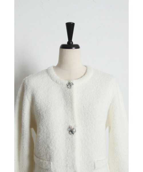 tocco closet（トッコ　クローゼット）の「パール＆ビジュー付きニットジャケット（ノーカラージャケット・レディース・オフホワイト/グレー/ピンク・M）」の17枚目の写真