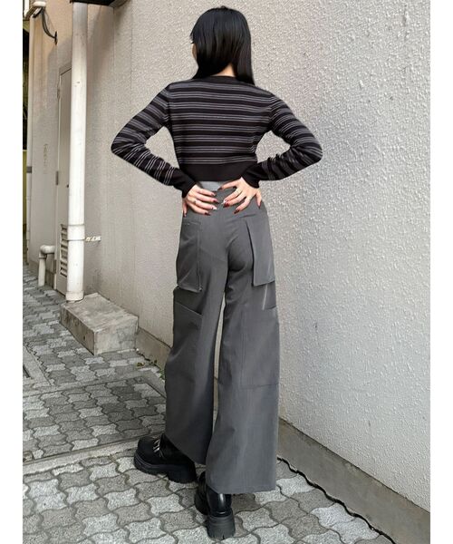 MURUA（ムルーア）の「レイヤードクロップドカーディガン（カーディガン/ボレロ・レディース・ブラウン/ブラック・FREE）」の8枚目の写真