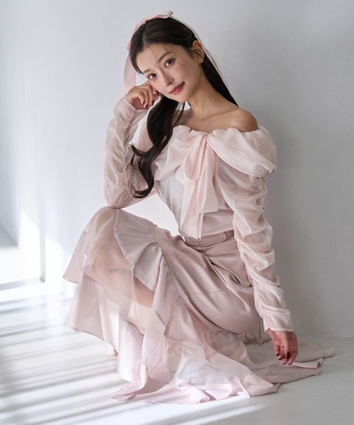 Seemi. byNICECLAUP（ シーミーバイナイスクラップ）の「【Seemi.】オフショルブラウス（シャツ/ブラウス・レディース・ピンク/ホワイト系その他/ドット・FREE）」の22枚目の写真