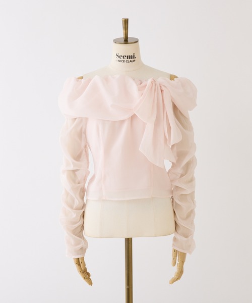 Seemi. byNICECLAUP（ シーミーバイナイスクラップ）の「【Seemi.】オフショルブラウス（シャツ/ブラウス・レディース・ピンク/ホワイト系その他/ドット・FREE）」の6枚目の写真