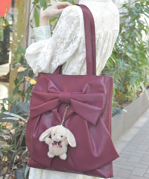 axes femme（アクシーズファム）の「タテ型ビッグリボン合皮トート（トートバッグ・レディース・ワイン/サックスブルー/ブラック/キナリ/ラベンダー・FREE）」の5枚目の写真