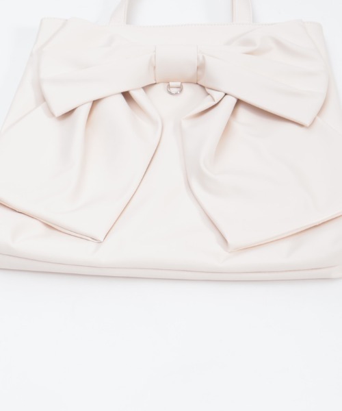 axes femme（アクシーズファム）の「タテ型ビッグリボン合皮トート（トートバッグ・レディース・ワイン/サックスブルー/ブラック/キナリ/ラベンダー・FREE）」の12枚目の写真