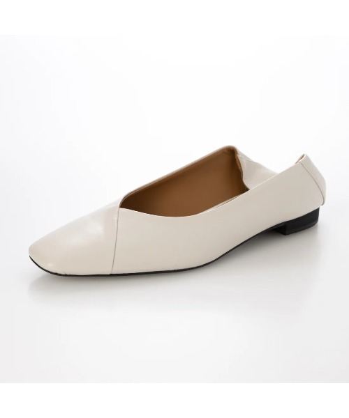 carino（カリーノ）の「【レイン対応】スクエアトゥバレエシューズ（バレエシューズ・レディース・シルバー/アイボリー/ブラック・24.5cm/24cm/23.5cm/23cm/22.5cm）」の9枚目の写真