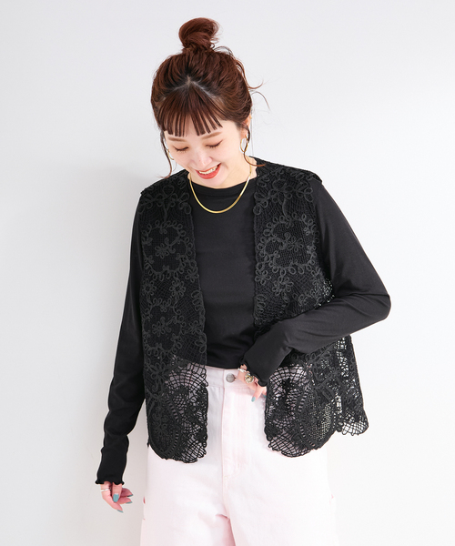 B.C STOCK（ベーセーストック）の「コード刺繍ベスト（ベスト・レディース・ブラック/ホワイト・FREE）」の7枚目の写真