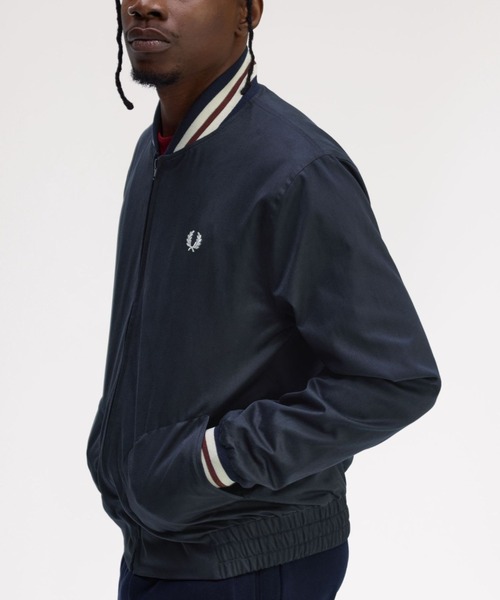 FRED PERRY（フレッドペリー）の「Twill Tennis Bomber Jacket／ツイルテニスボンバージャケット（ブルゾン・メンズ・ネイビー・XL/S/M/L）」の2枚目の写真